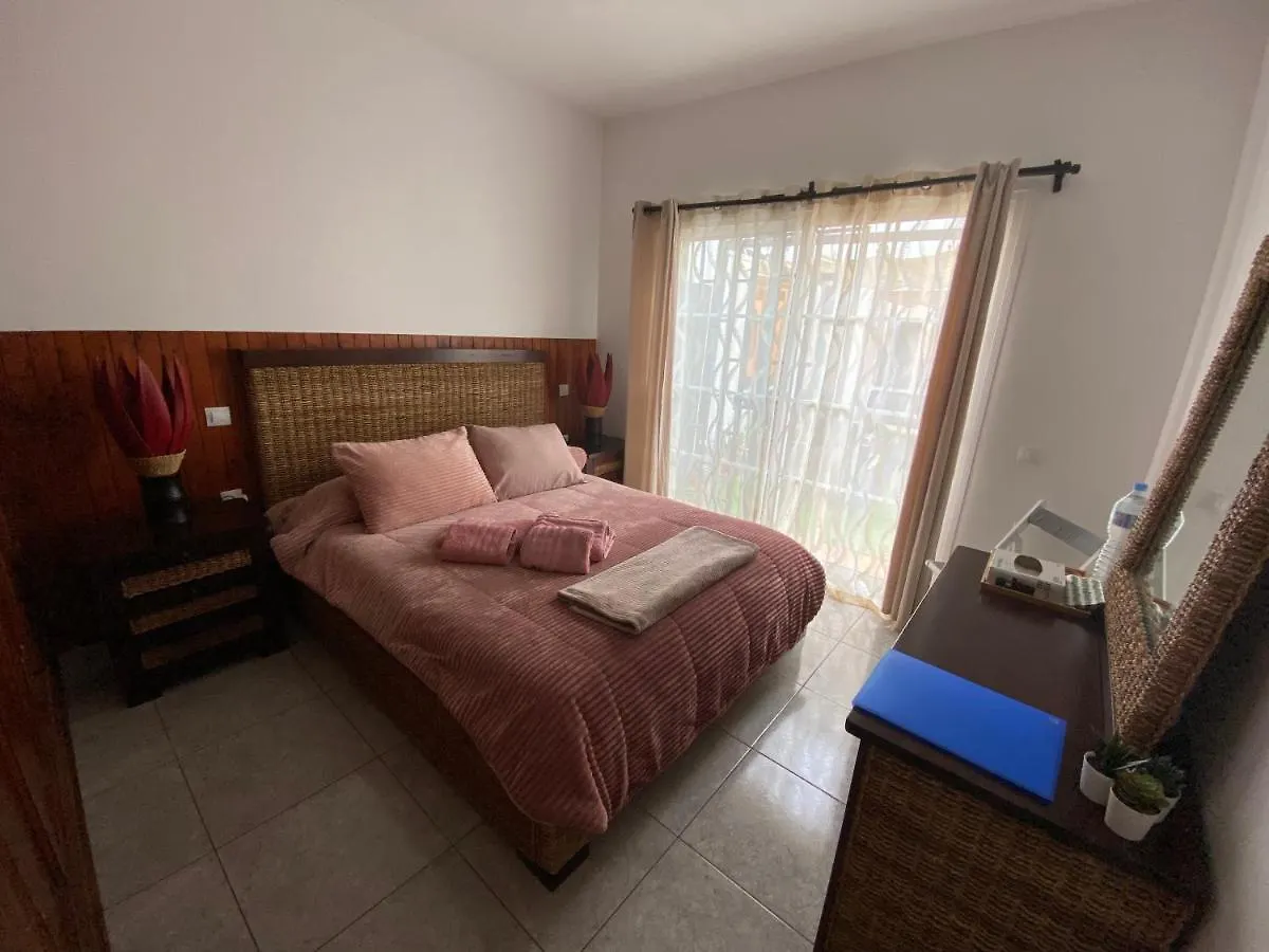 Habitaciones Casa Sandra El Matorral Homestay